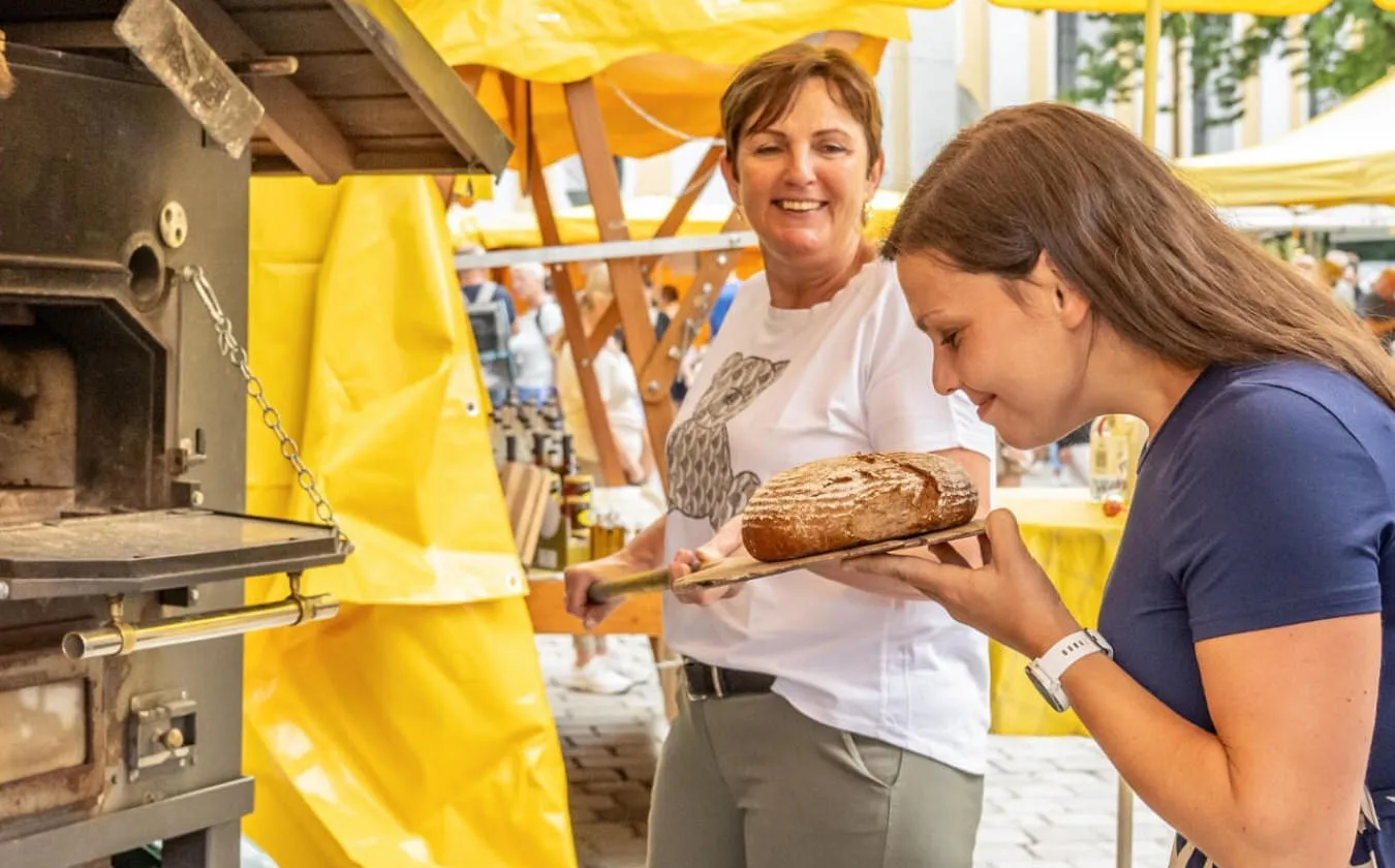 Wochenmarkt- Wochenmarkt-