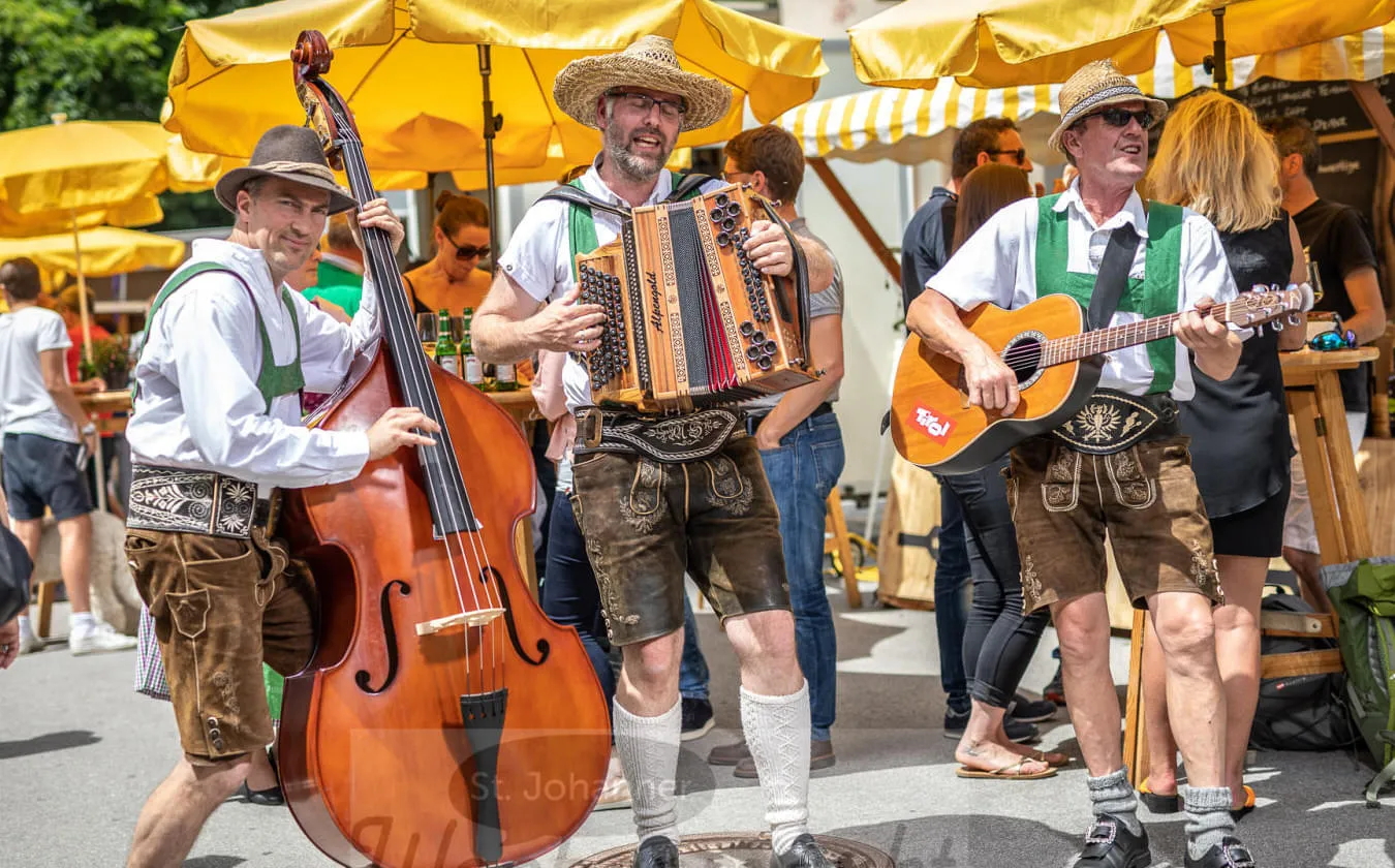 Wochenmarkt-Saisonauftakt Wochenmarkt-Saisonauftakt