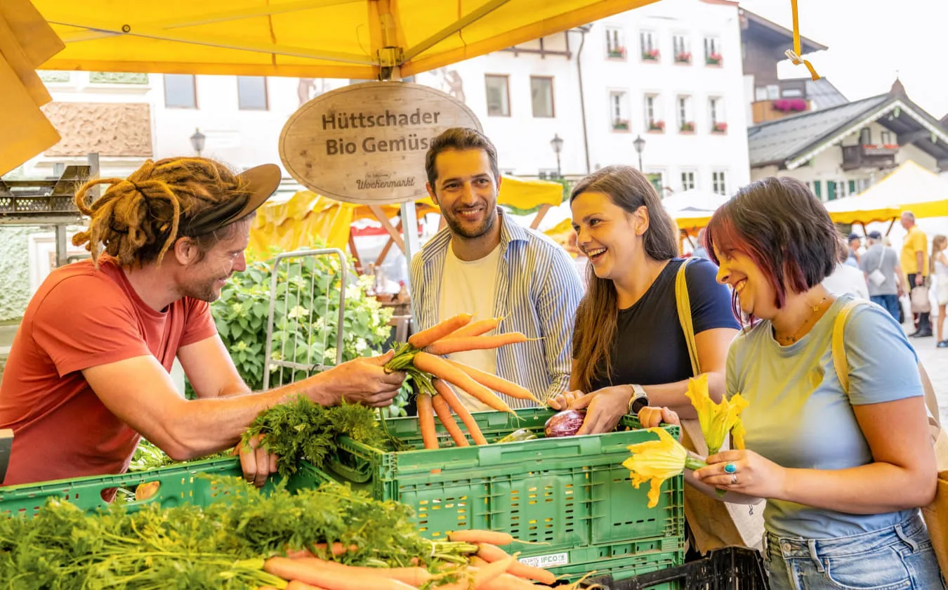 Weltglueckstag-am-Wochenmarkt Weltglueckstag-am-Wochenmarkt