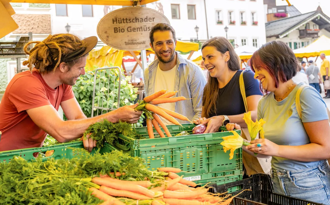 Sommerparty-am-Wochenmarkt- Sommerparty-am-Wochenmarkt-